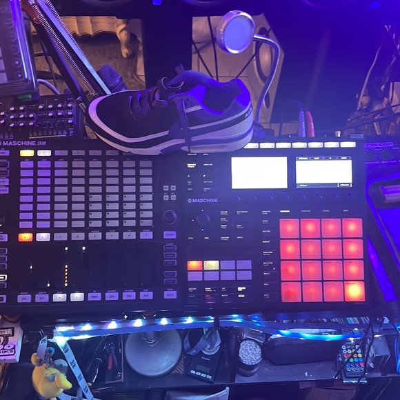 Nike Air Max Classic BW Black Persian Violet - Picture 3 of 12